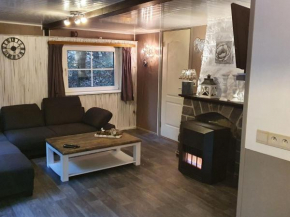  Peacefully chalet in Lanklaar with garden  Дилсен